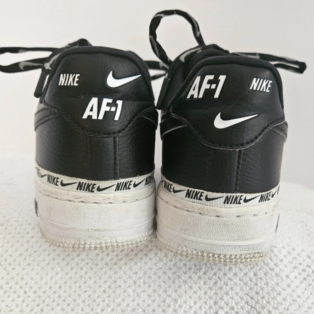 Nike these air